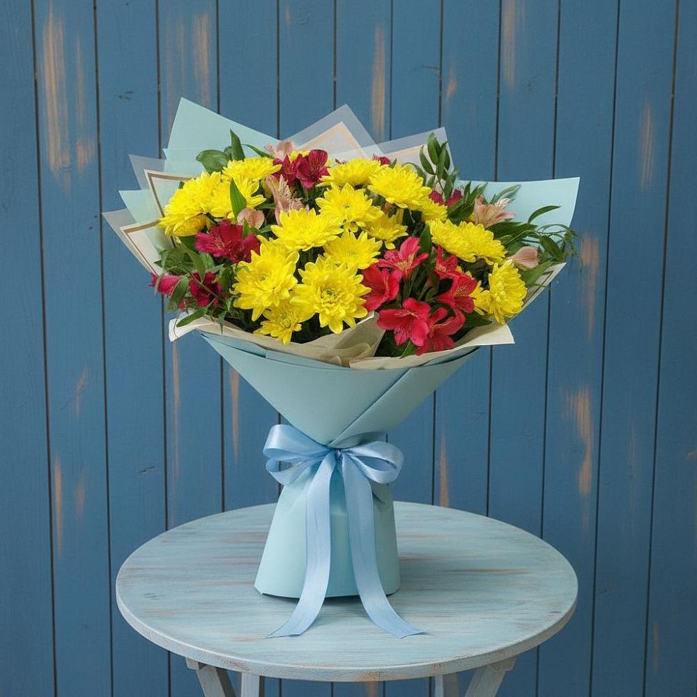 Букет цветов из: Альстромерии и Хризантемы в Ягодное