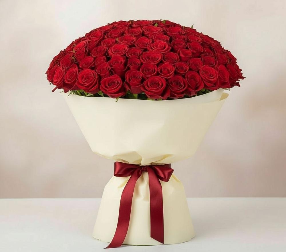 Букет 101 Красная роза Милано в Ягодное