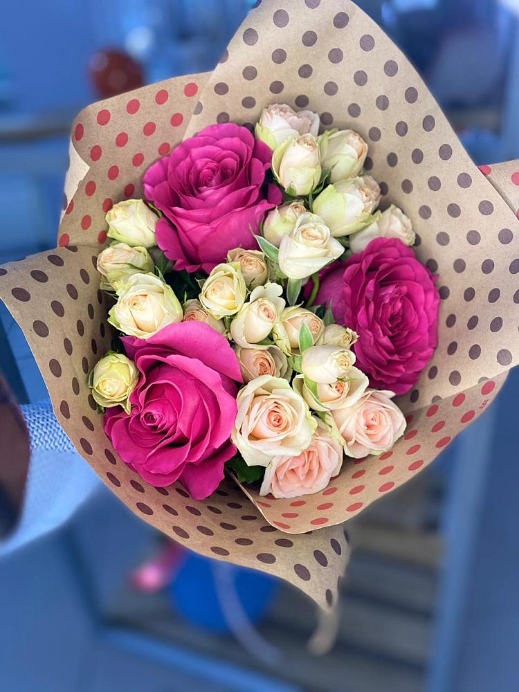 Букет цветов из: Розы в Ягодное