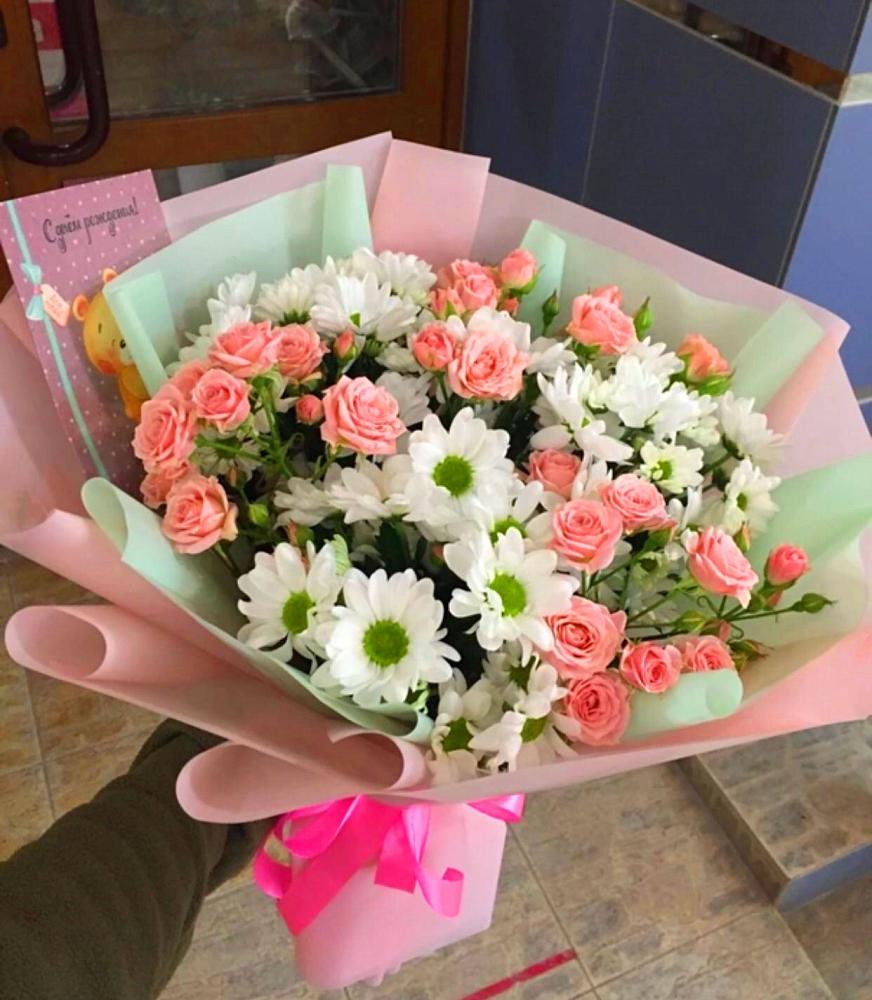 Букет цветов из: Розы и Хризантемы в Ягодное