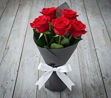 Букет 5 Красных роз Эдлесс Лав #REPLACE_PRED# Ягодное