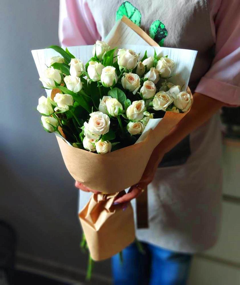 Букет цветов из: Розы в Ягодное