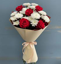 Букет цветов из:  Розы и Хризантемы в Ягодное