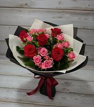Букет цветов из:  Розы в Ягодное