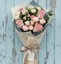 Букет цветов из:  Розы в Ягодное