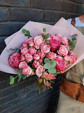Букет цветов из:  Розы в Ягодное