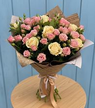 Букет цветов из:  Розы в Ягодное