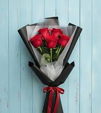 Букет цветов из:  Розы в Ягодное