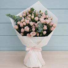 Букет цветов из:  Розы в Ягодное