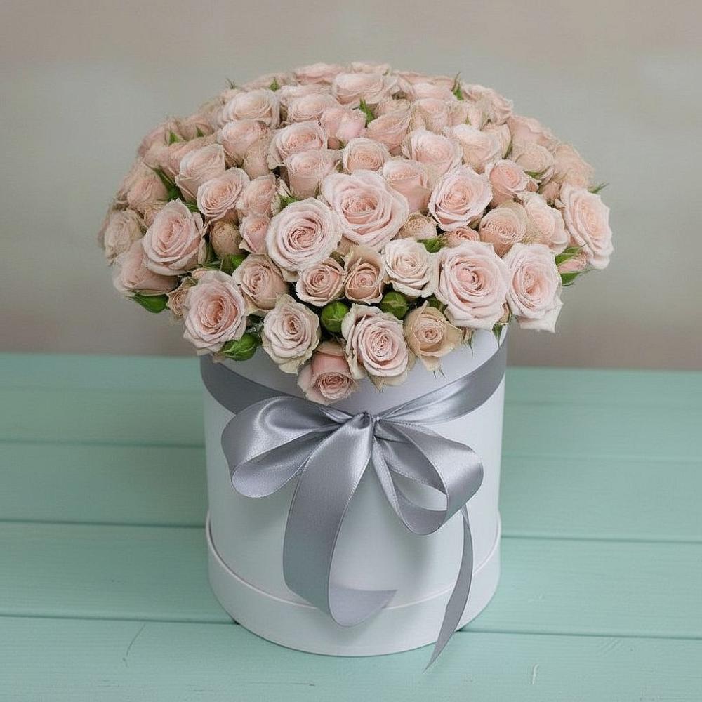 Цветочная композиция из Розы в шляпной коробке в Ягодное